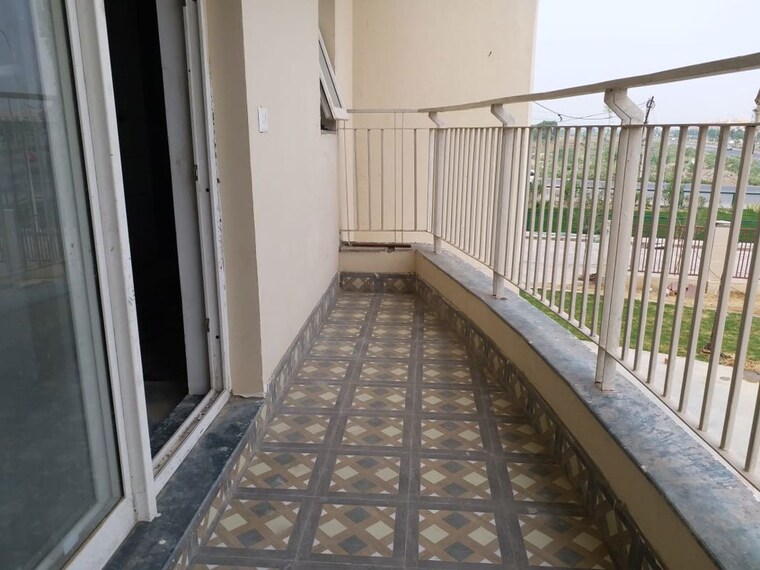 Balcony, bptp-discovery-park 3 Bedroom 1550 Sq.Ft. Apartment In Sector 80 Faridabad 10538612