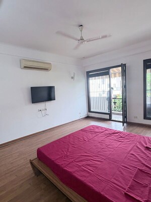 Bedroom in 4 BHK Builder Floor at Pamposh Enclave – for Rent