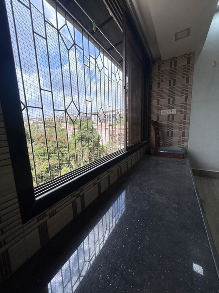 Balcony, swapnalok-towers 1 Bedroom 600 Sq.Ft. Apartment In Malad East Mumbai 10538632