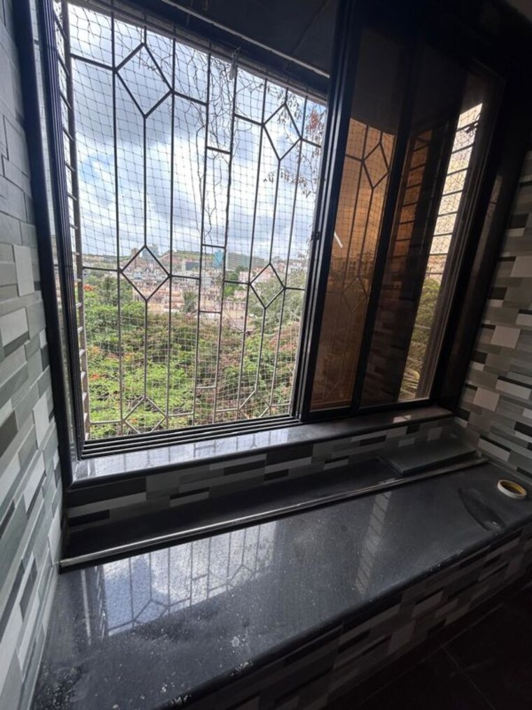 Balcony, swapnalok-towers 1 Bedroom 600 Sq.Ft. Apartment In Malad East Mumbai 10538632