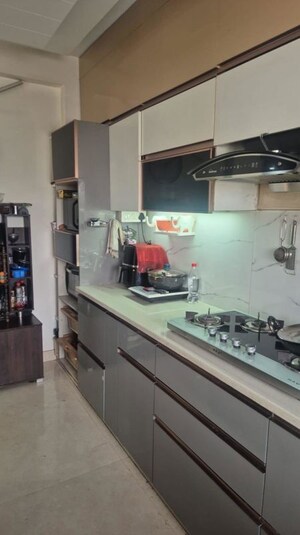 Kitchen in 3 BHK Builder Floor at Palam Vihar Residents Association, Palam Vihar – for Rent