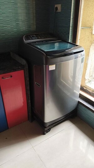 Kitchen in 3 BHK Apartment at Tharwani Rosewood Heights, Kharghar Sector 10 – for Rent