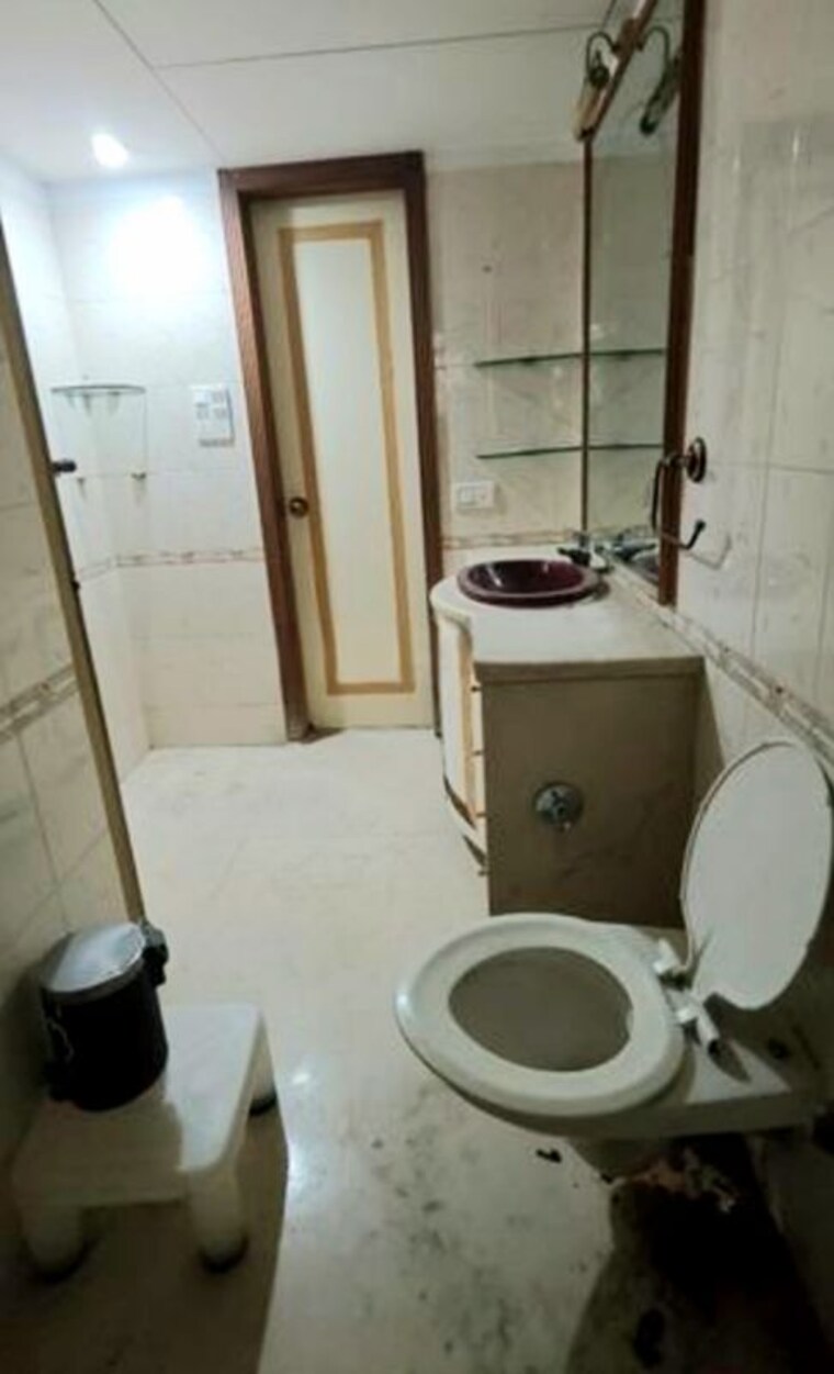 Bathroom, kalinga-apartment 2 Bedroom 810 Sq.Ft. Apartment In Mulund West Mumbai 10538677