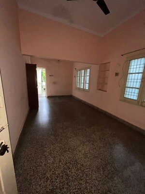 Room in 1 BHK Independent House at Sunder Nagar – for Rent