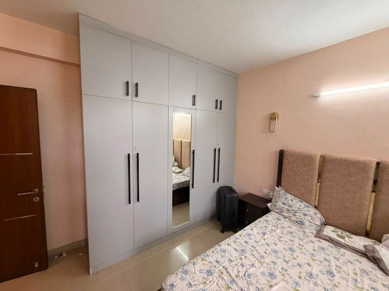 Room, ireo-skyon 3 Bedroom 1868 Sq.Ft. Apartment In Sector 60 Gurgaon 10538743