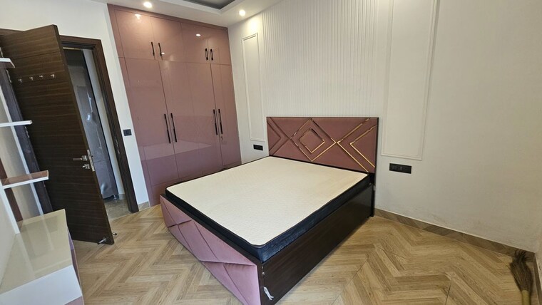 Bedroom, raj-one-good-earth 3 Bedroom 2400 Sq.Ft. Apartment In Sector 71 Gurgaon 10538747