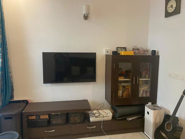 Living Room, alphacorp-gurgaon-one-22 3 Bedroom 1550 Sq.Ft. Builder Floor In Sector 22 Gurgaon 10538784
