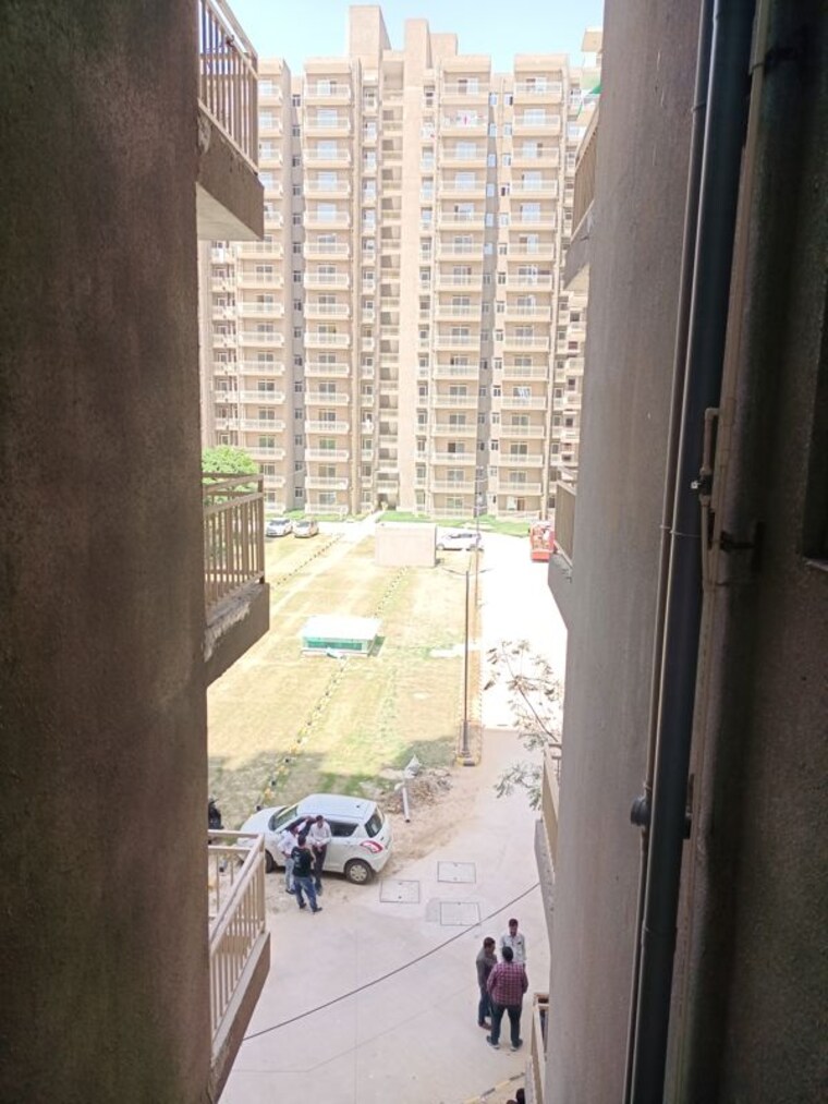 Bathroom, conscient-habitat-residences 3 Bedroom 1000 Sq.Ft. Apartment In Sector 78 Faridabad 10538699