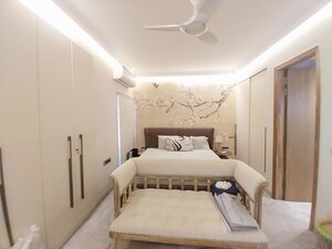 Bathroom in 3 BHK Builder Floor at Alphacorp Gurgaon One 22, Sector 22 – for Rent