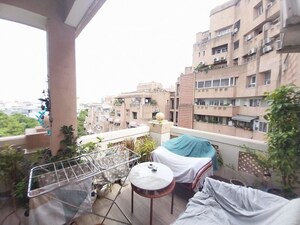 Bathroom in 3 BHK Builder Floor at Alphacorp Gurgaon One 22, Sector 22 – for Rent
