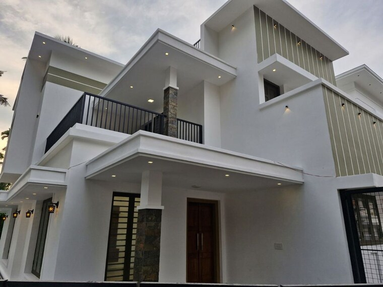 Exterior View, mannuthy 5 Bedroom 2100 Sq.Ft. Independent House In Mannuthy Thrissur 10538780