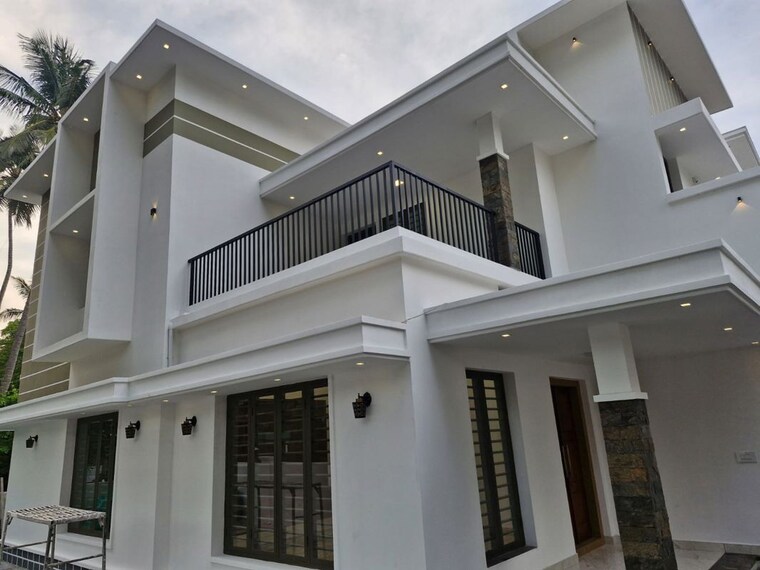 Exterior View, mannuthy 5 Bedroom 2100 Sq.Ft. Independent House In Mannuthy Thrissur 10538780