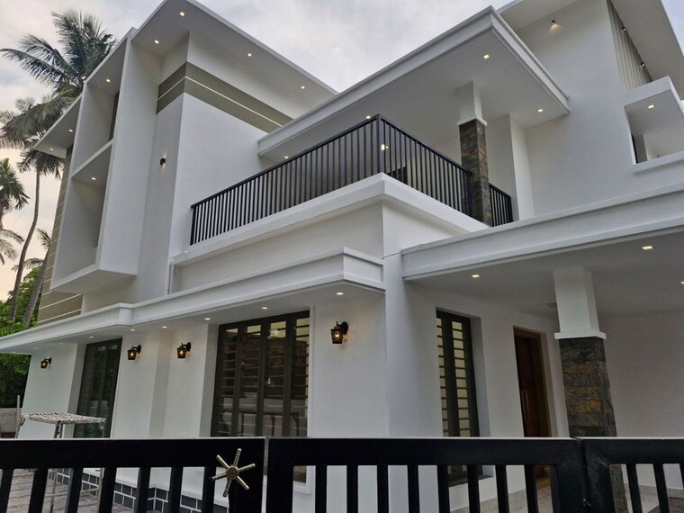 Exterior View, mannuthy 5 Bedroom 2100 Sq.Ft. Independent House In Mannuthy Thrissur 10538780