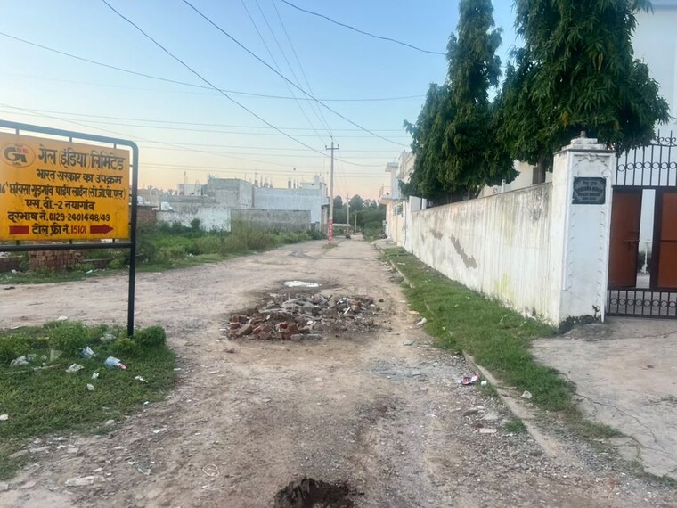 Exterior View, maruti kunj  150 Sq.Yd. Plot In Maruti Kunj Gurgaon 10536800