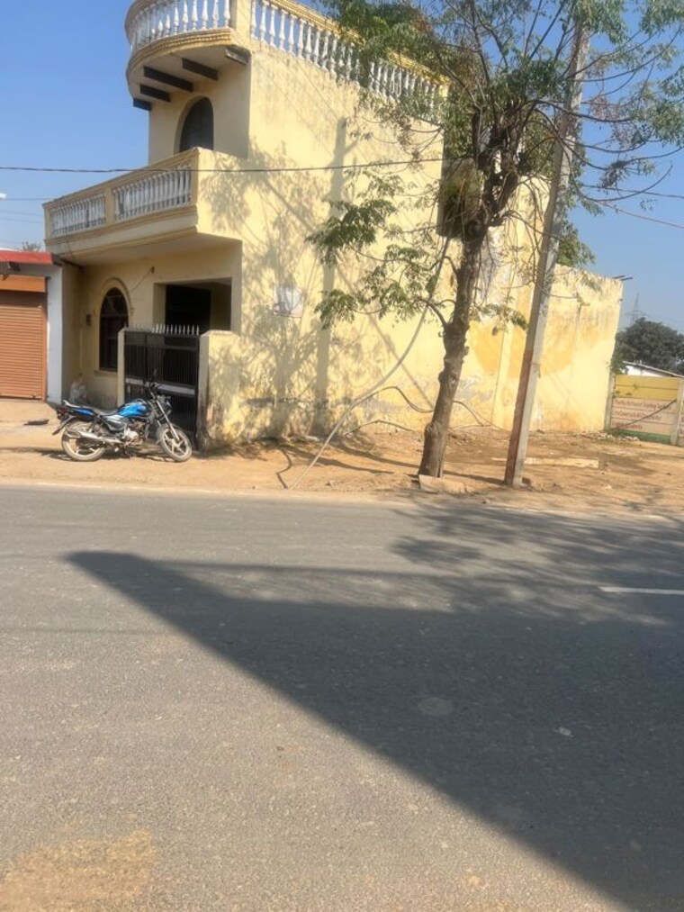 undefined, maruti kunj  150 Sq.Yd. Plot In Maruti Kunj Gurgaon 10536800