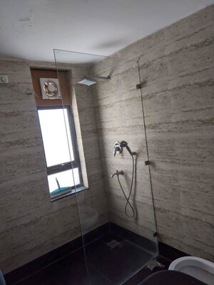 Building Lobby in 3 BHK Builder Floor at Alphacorp Gurgaon One 22, Sector 22 – for Rent