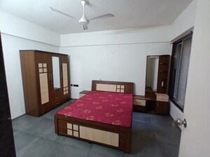 Bedroom in 3 BHK Apartment at Narayan Nagar – for Rent