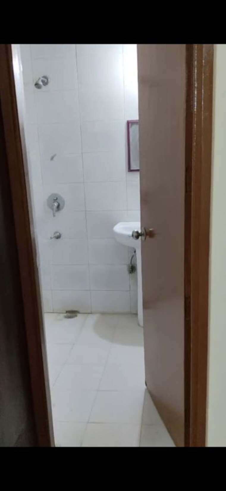 Bathroom, zion-stonecrop-and-celeste-garden 3 Bedroom 1550 Sq.Ft. Apartment In Sector 78 Faridabad 10538854