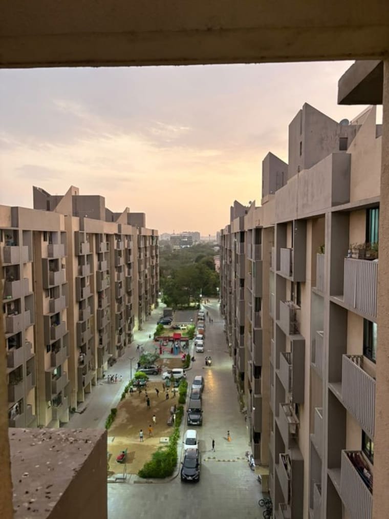 Exterior View, bakeri-shaunak-apartments 2 Bedroom 990 Sq.Ft. Apartment In Vejalpur Ahmedabad 10538842