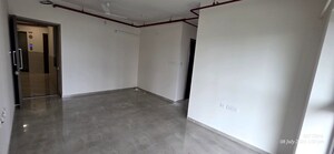 Room in 2 BHK Apartment at Sheth Auris Bliss, Malad West – for Sale