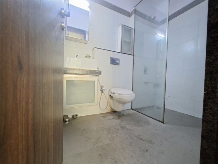 Bathroom, rustomjee-azziano-wing-i 2 Bedroom 780 Sq.Ft. Apartment In Thane West Thane 10538887