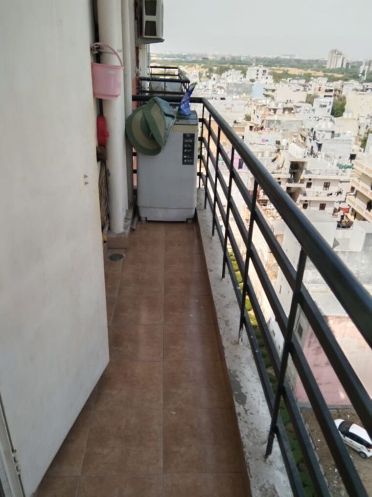 Balcony, ansal-plaza-sector-23 2 Bedroom 1500 Sq.Ft. Builder Floor In Sector 23 Gurgaon 10538917