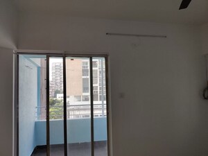 Room in 1.5 BHK Apartment at Unati Dham Apartment, Kondhwa Budruk – for Rent
