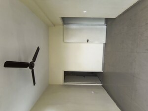 Room in 2 BHK Apartment at Pyramid Midtown, Sector 59 – for Rent