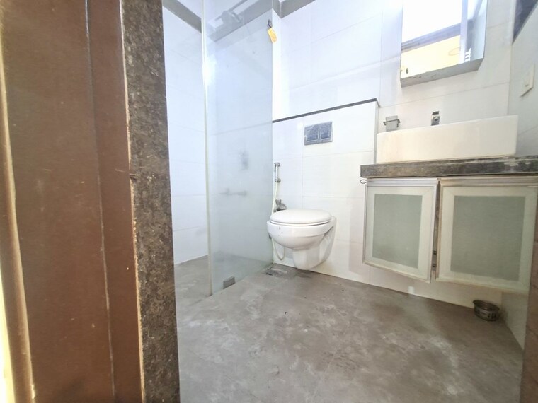 Bathroom, rustomjee-azziano-wing-i 2 Bedroom 780 Sq.Ft. Apartment In Thane West Thane 10538922