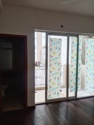 Room in 3 BHK Apartment at Mahagun Mywoods, Sector 16c Greater Noida – for Rent