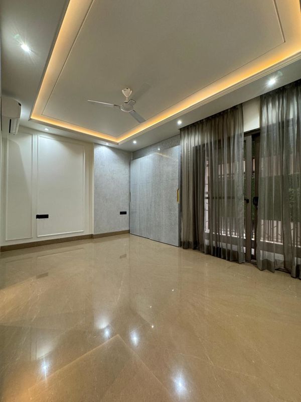 3 BHK + Study Room,Extra Room 1650 Sq.Ft. Builder Floor in Anant Raj Ashok Estate