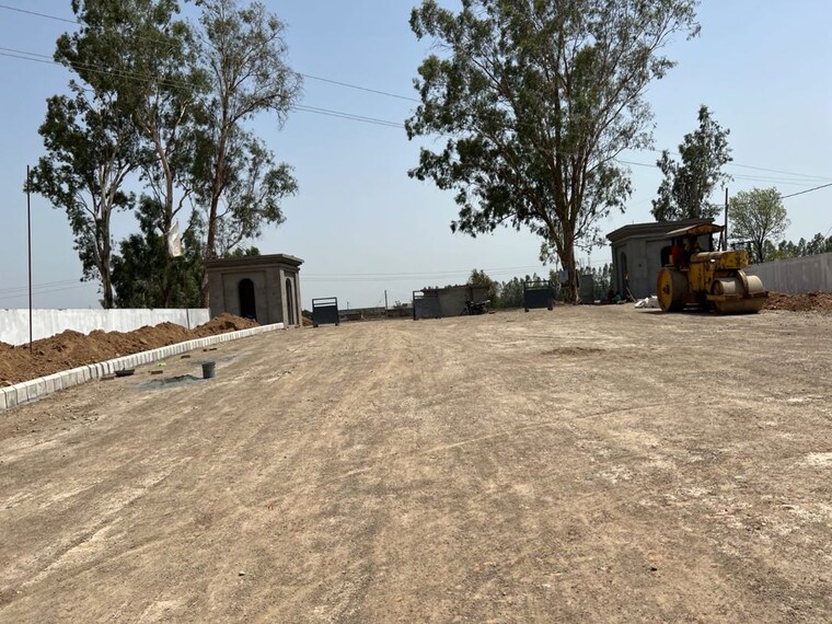 Exterior View, dhakoli  100 Sq.Yd. Plot In Dhakoli Zirakpur 10538965