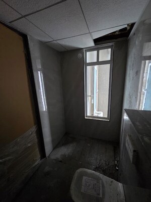 Bathroom in 2 BHK Apartment at Kumar Parc Residences, Hadapsar – for Sale