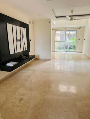 Room in 2 BHK Apartment at Puravankara Purva Zenium, Hosahalli – for Rent