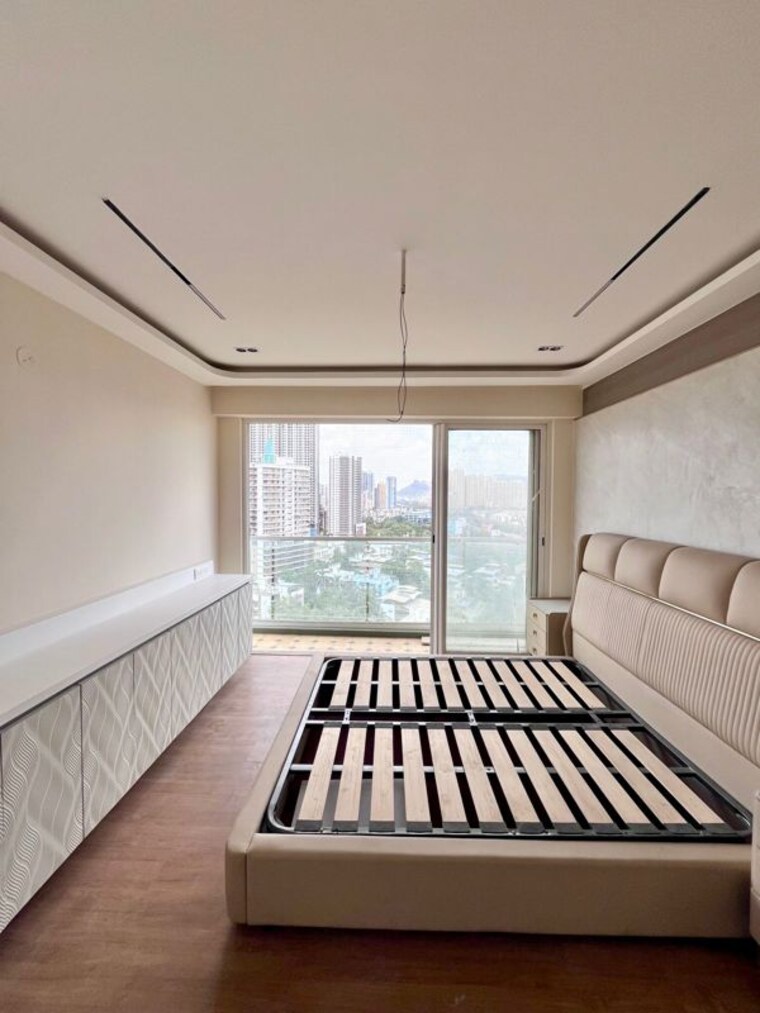 Bedroom, indiabulls-one-indiabulls 3.5 Bedroom 1900 Sq.Ft. Apartment In Pokhran Road No Two Thane 10538995