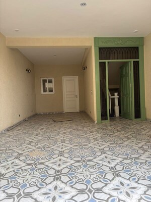 Room in 4 BHK Independent House at Capital Paradise, Pathribagh – for Sale