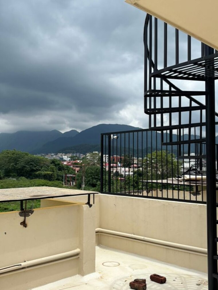 Balcony, capital-paradise 4 Bedroom 2000 Sq.Ft. Independent House In Pathribagh Dehradun 10539007