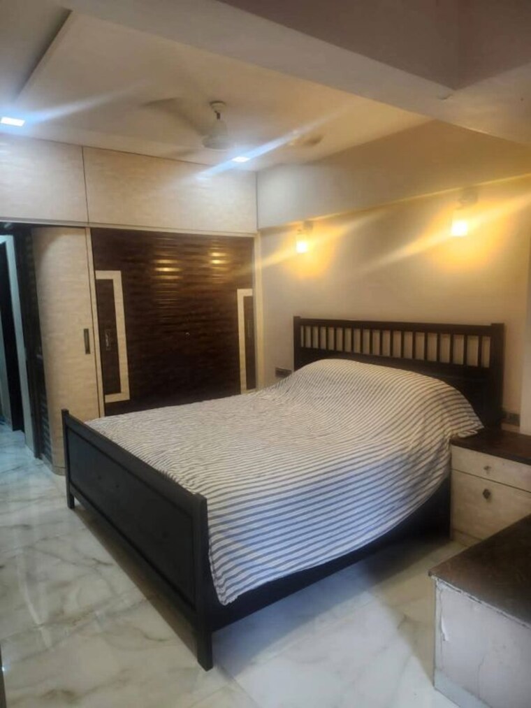 Bedroom, seven-bungalow 1 Bedroom 500 Sq.Ft. Apartment In Andheri West Mumbai 10539035