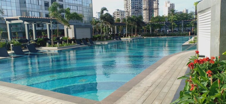 Swimming Pool, bombay-realty-island-city-center-icc 4 Bedroom 3300 Sq.Ft. Apartment In Wadala Mumbai 10492978