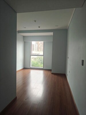 Room in 4 BHK Apartment at Bombay Realty Island City Center ICC, Wadala – for Sale