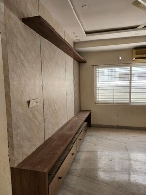 Room in 4 BHK Villa at Manjeera Purple Town, Gopanpally – for Rent