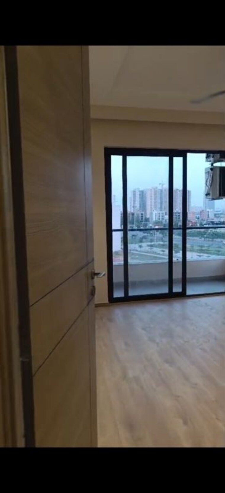 Room, rof-insignia-park 3 Bedroom 1500 Sq.Ft. Apartment In Sector 93 Gurgaon 10539084