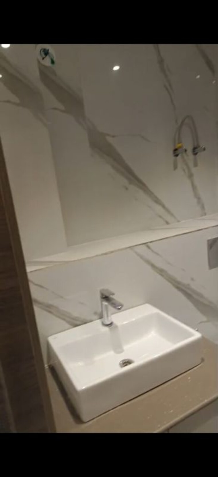 Bathroom, rof-insignia-park 3 Bedroom 1500 Sq.Ft. Apartment In Sector 93 Gurgaon 10539084