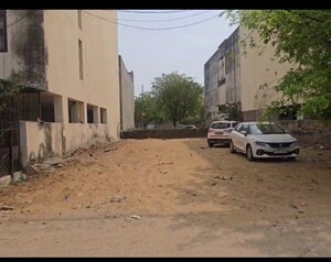  Plot For Sale in Patrakar Colony