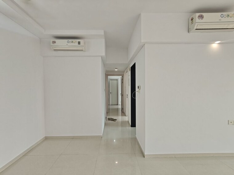 Dining area, rustomjee-urbania-azziano 2 Bedroom 848 Sq.Ft. Apartment In Thane West Thane 10539114