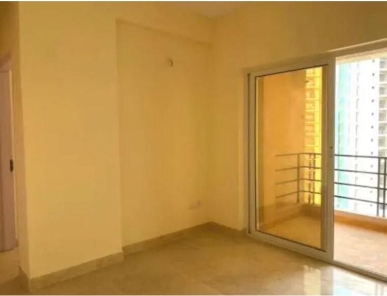 Room, sidhartha-ncr-green 3 Bedroom 1500 Sq.Ft. Apartment In Sector 95 Gurgaon 10539123