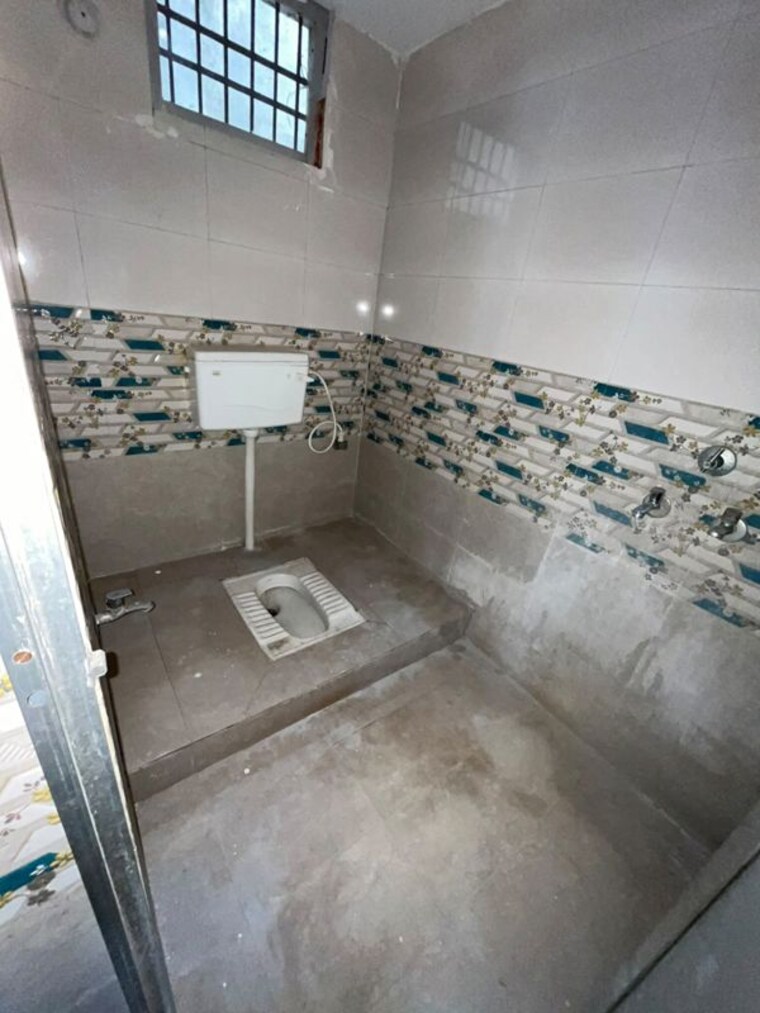 Attached Bathroom, nh 6 1 Bedroom 900 Sq.Ft. Independent House In Nh 6 Raipur 10539138