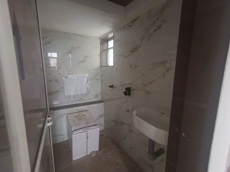 Bathroom, vasai west 1 Bedroom 650 Sq.Ft. Apartment In Vasai West Palghar 10539158