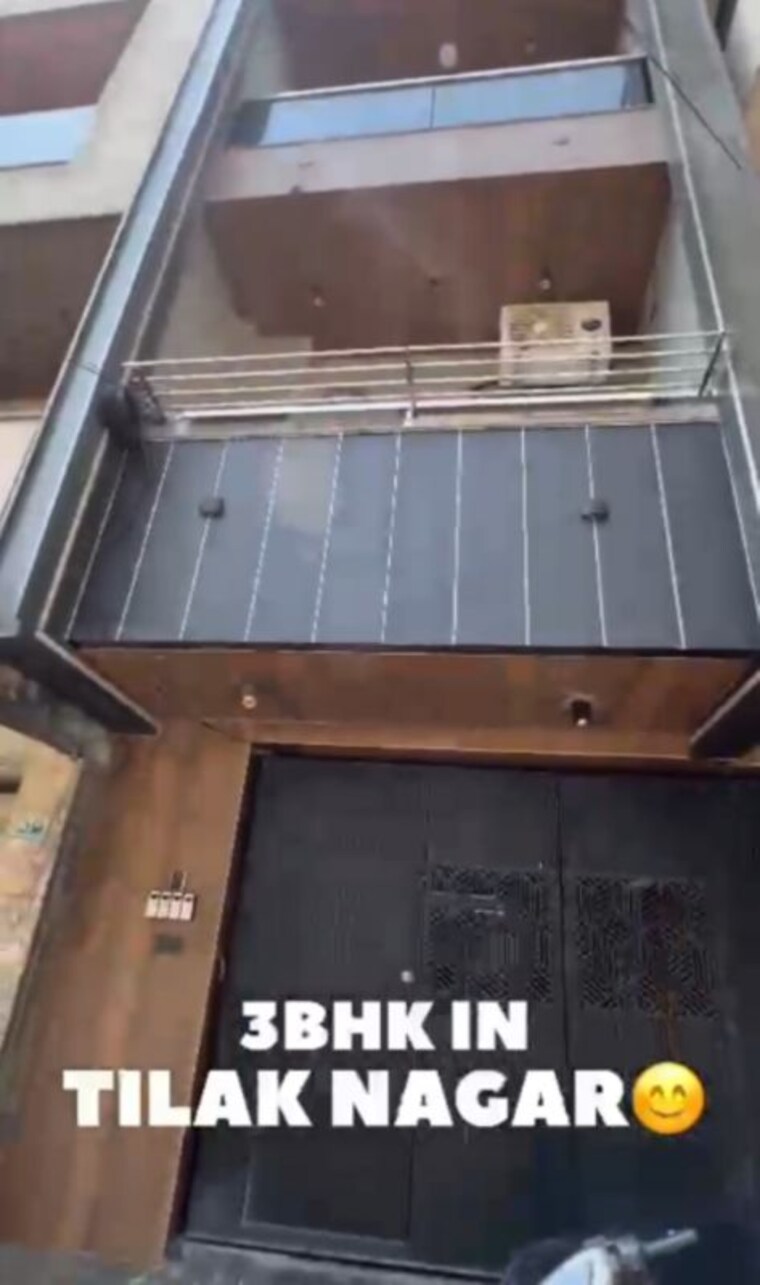 Exterior View, tilak nagar 3 Bedroom 900 Sq.Ft. Builder Floor In Tilak Nagar Delhi 10536120
