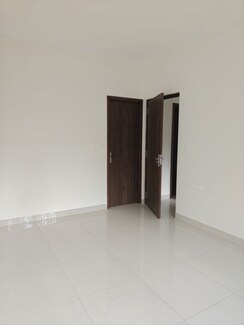 2 BHK Apartment For Rent in Adarsh Greens